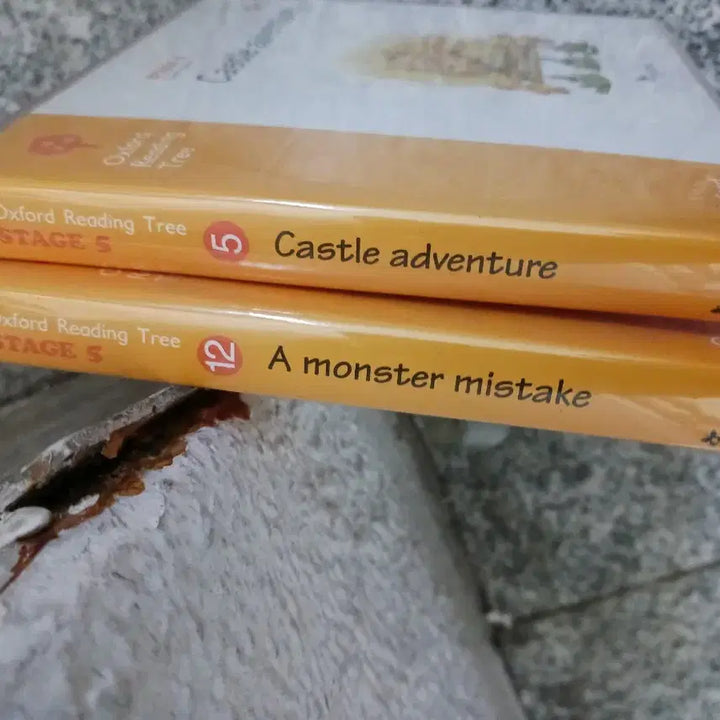 [BUNJANG] Oxford Reading Tree Stage 5: A Monster Mistake &amp; Castle Adventure CD Set / 옥스포드 리딩트리 스테이지 5 A monster mistake / Castle adventure시디