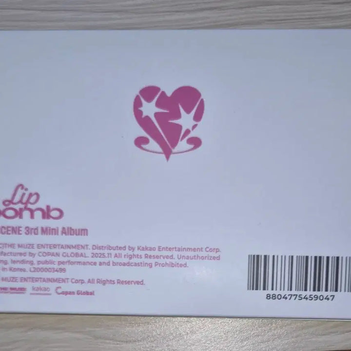 [BUNJANG] LE SSERAFIM Lip Bomb Signed QR Album PLVE Photocard / 리센느 lip bomb 친필 싸인 QR앨범 PLVE 포카 있음