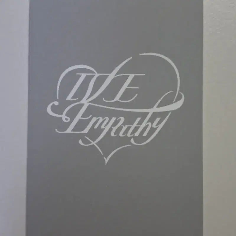 [BUNJANG] IVE WONYOUNG LOVED IVE EMPATHY Photocard / 아이브 원용 러브드아이브 엠파시 포카
