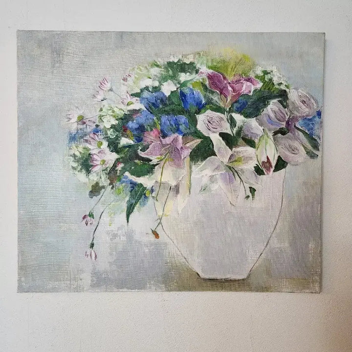 [BUNJANG] Yoon Duk-hee Vintage Floral Still Life Oil Painting (10-ho Size) / [윤덕희 화백] 캔버스에 담긴 우아한 꽃의 향연 - 빈티지 정물 유화 (10호)