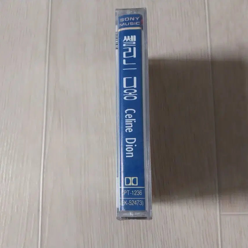 [BUNJANG] Celine Dion Sealed Cassette Tape / 셀린 디온 Celine Dion 미개봉 카세트 테이프