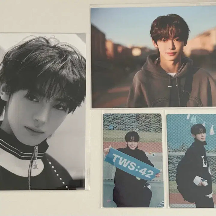 [BUNJANG] TWS HanJin 42 Club Photocard and Postcard Set / 투어스 한진 포카 42클럽