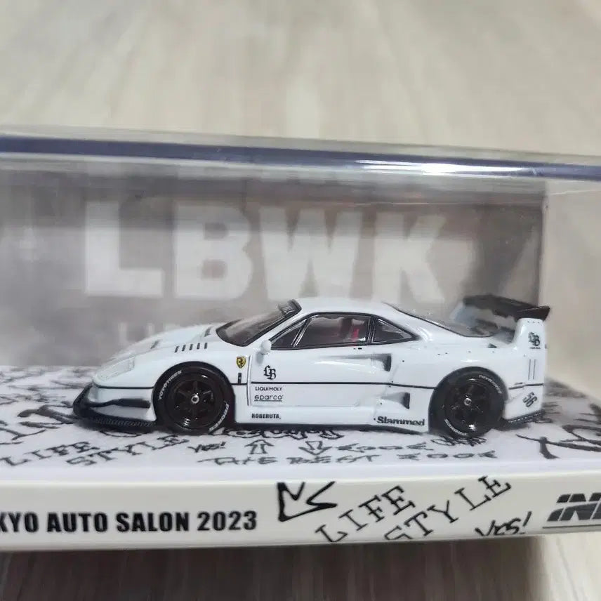 [BUNJANG] INNO 64 LBWK F40 Tokyo Auto Salon White Sealed / INNO 1:64 LBWK F40 도쿄오토살롱 화이트 미개봉