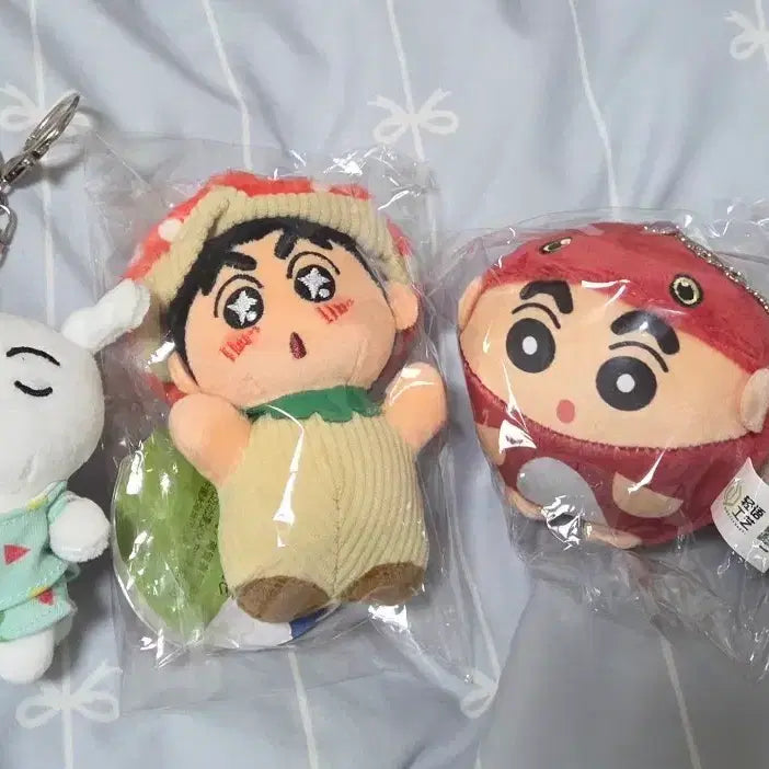 [BUNJANG] Crayon Shin-chan Plush Keychain Set (Bundle) / 짱구는못말려 인형 키링 4개 세트(일괄)