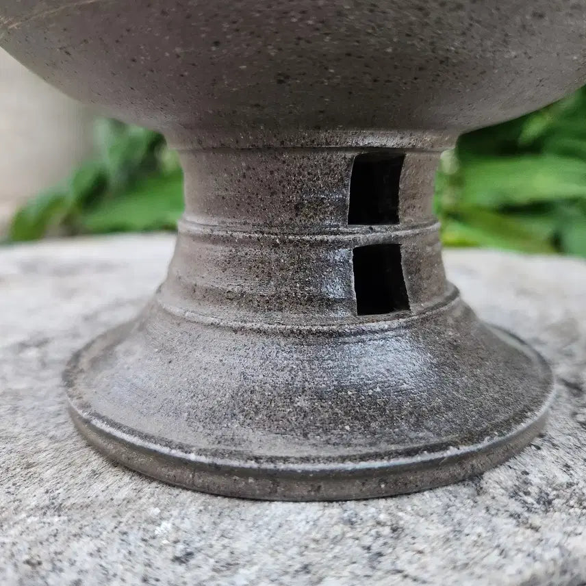 [BUNJANG] Gaya Pottery Pedestal Earthenware Pot / (근작)가야토기 굽다리 토기호