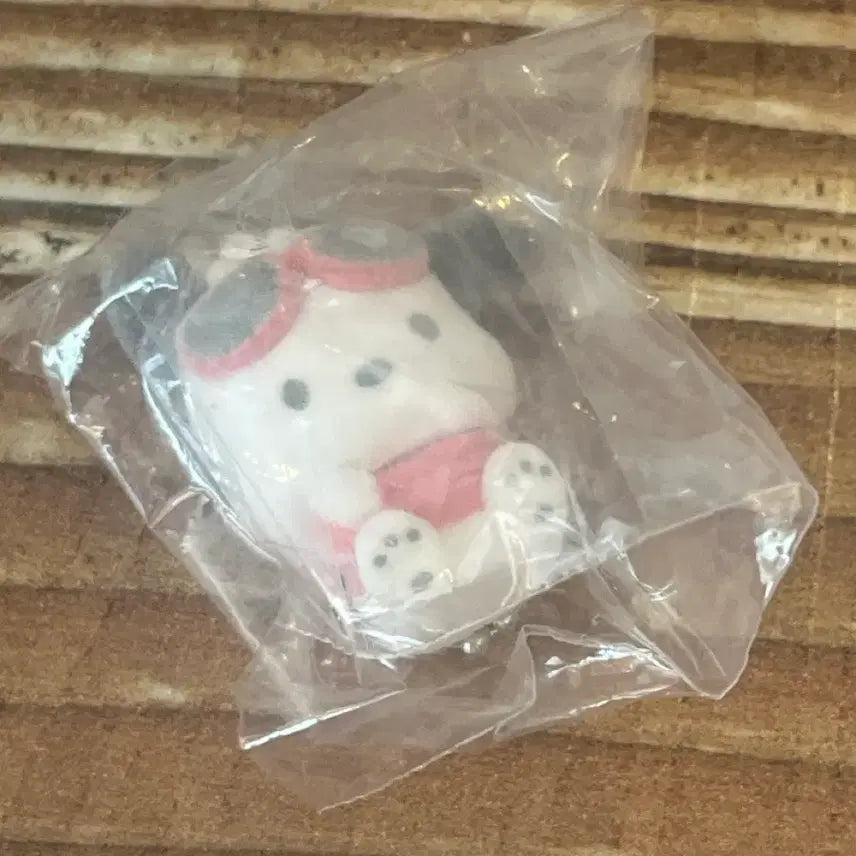[BUNJANG] Sanrio Pochacco Flokky Sunglasses Gacha Keychain (Sealed) / 산리오 포차코 플로키 선글라스 가챠 키링