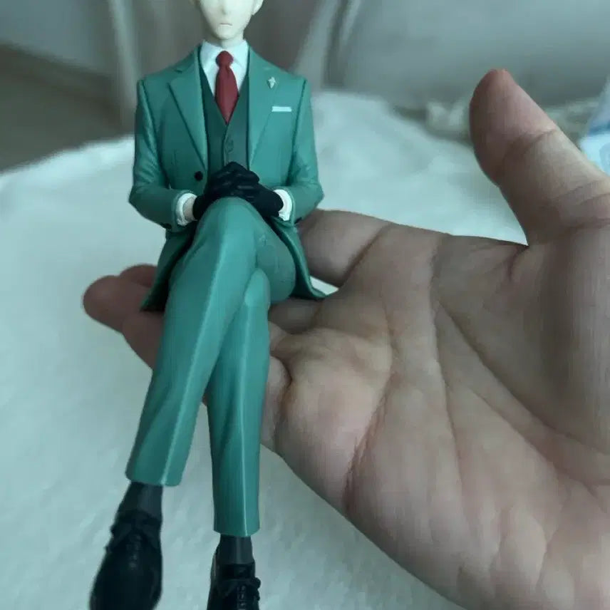 [BUNJANG] Spy x Family Loid Forger Noodle Stopper Figure With Box / 스파이 패밀리 로이드 포저 피규어 누들스토퍼 박스O