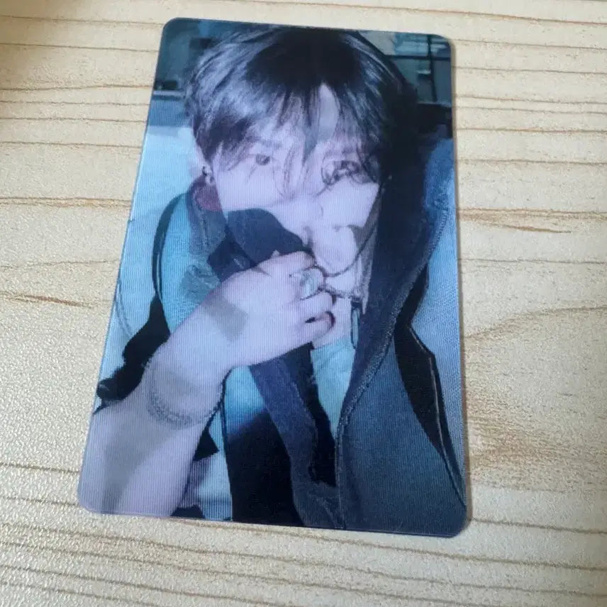 [BUNJANG] Stray Kids oddinary Lenticular (Lee Know) / 스트레이키즈 디스앤댓 팬즈버전 렌티큘러(리노)