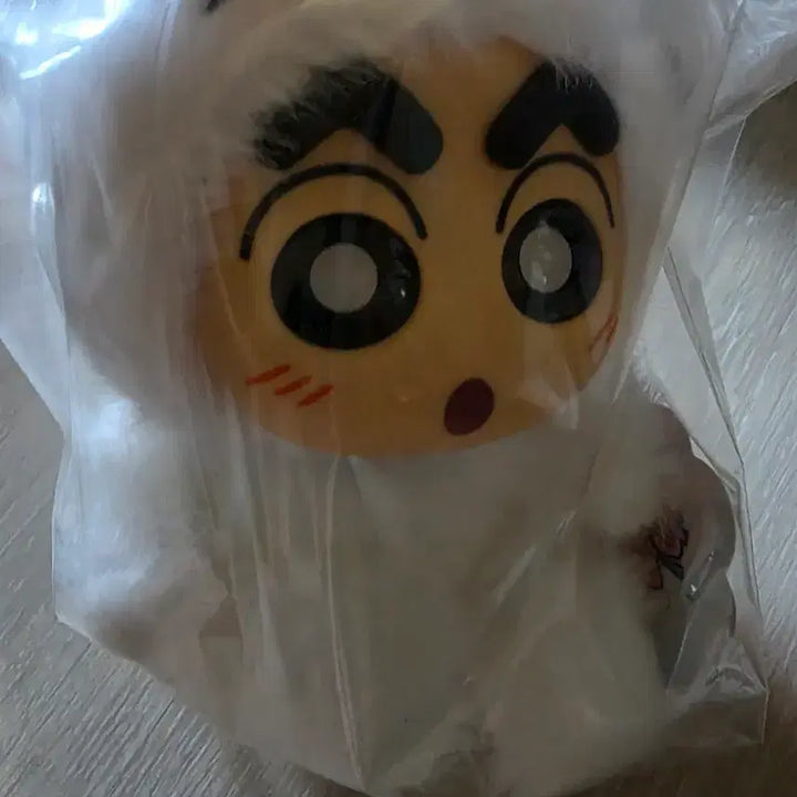 [BUNJANG] Crayon Shin-chan Raboo-boo Plush (Medium, 22cm) / 짱구 라부부 인형 ( 중형 )
