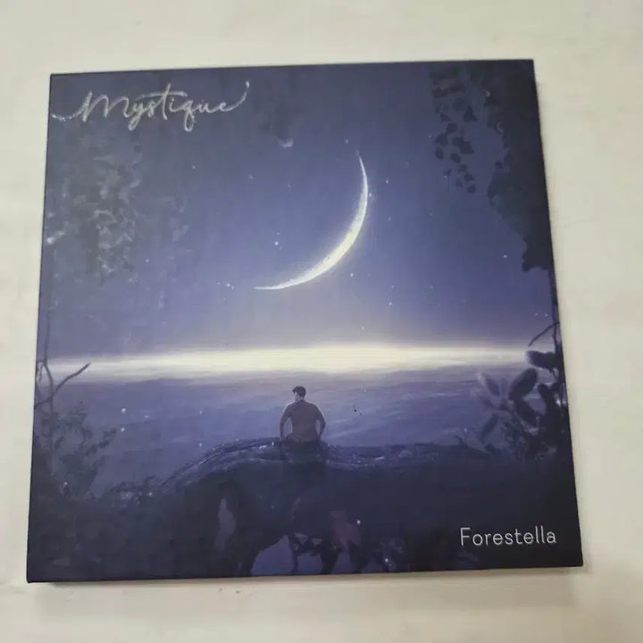 [BUNJANG] Forestella Mystique 2nd Album CD / 포레스텔라  Mystique 2집 cd 올립니다 깨끗합니다