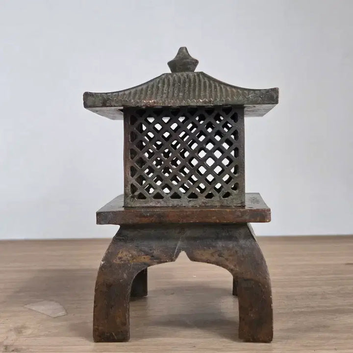 [BUNJANG] Red Copper Square Tower Incense Burner / 적동 사각탑 향로