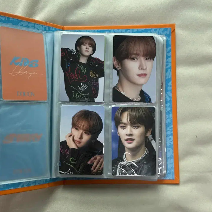 [BUNJANG] Stray Kids Dicon Photobook &amp; Photocard Set / 스트레이키즈 스키즈 디아이콘 양도