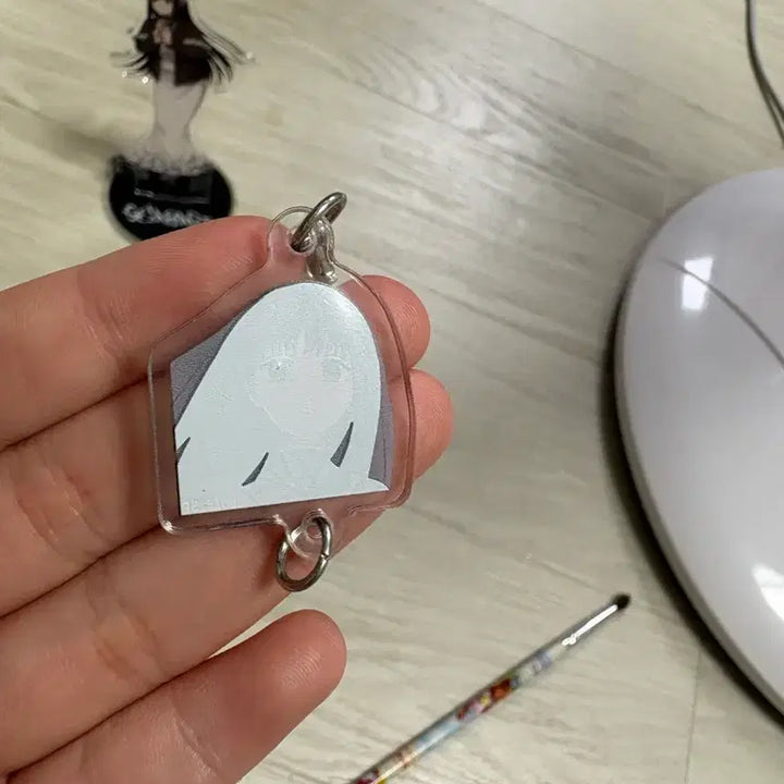 [BUNJANG] Osaragi Acrylic Charm &amp; Stand Bundle / 일괄) 오사라기 아크릴 챰, 쿠지 아크릴