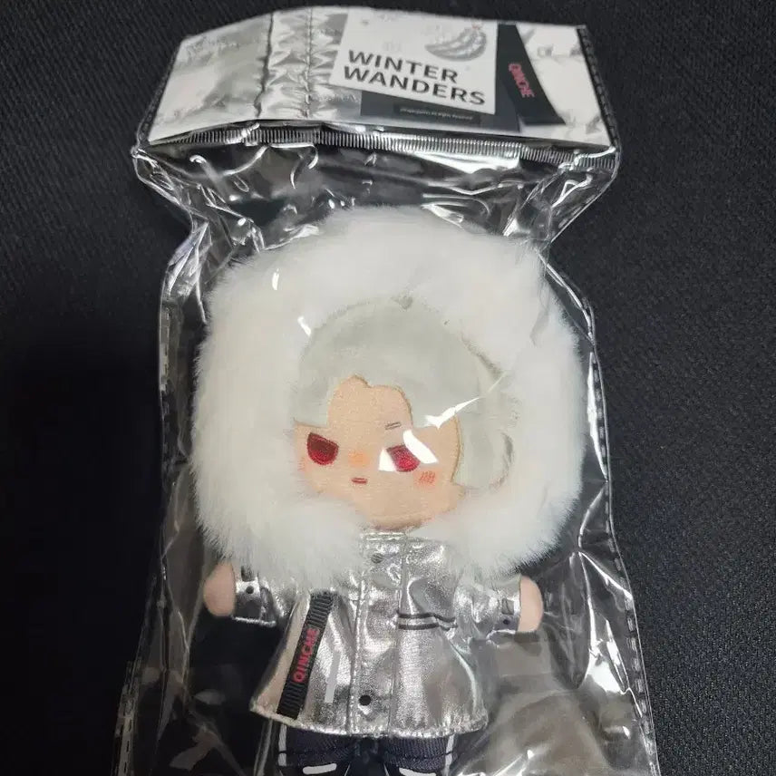 [BUNJANG] Love and Deepspace Jinwoon Official Plush Doll / 러브앤딥스페이스 럽딥 진운 공식 누이 인형 판매
