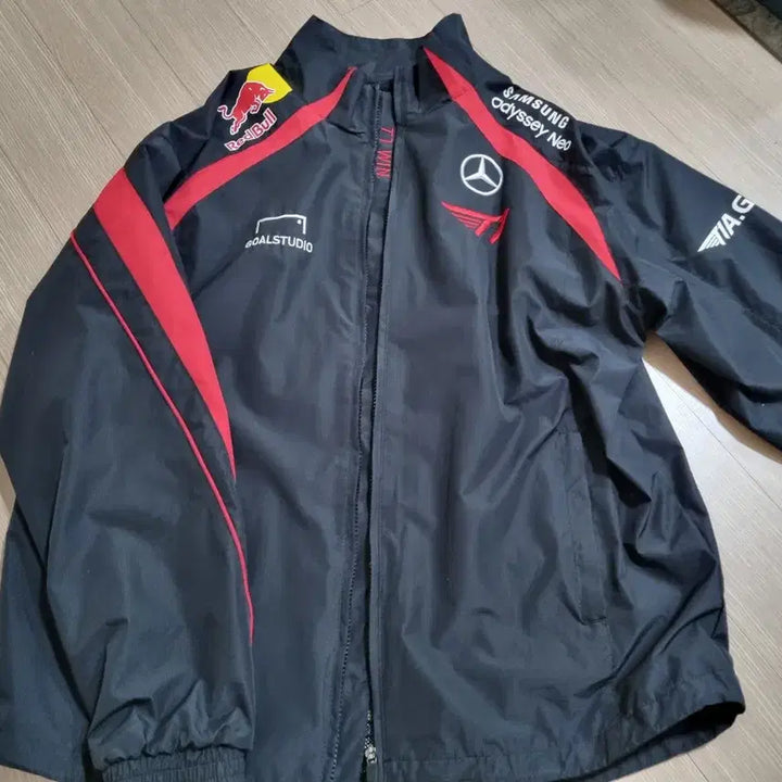 [BUNJANG] T1 2024 Season No Marking Jacket Jersey Uniform / 티원T1 2024시즌 노마킹 M사이즈 자켓 져지 유니폼 양도