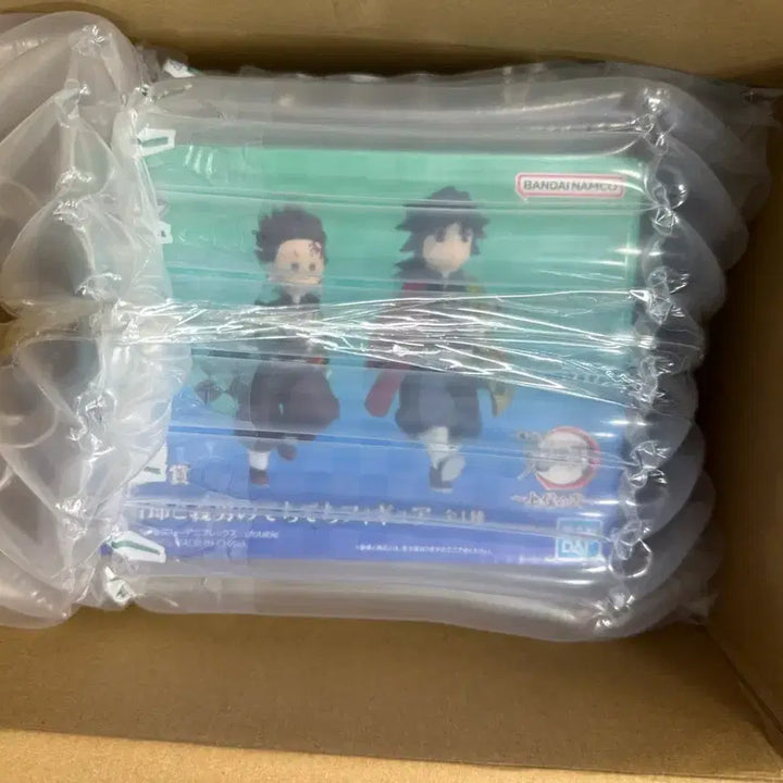 [BUNJANG] Demon Slayer: Kimetsu no Yaiba D Prize Techitech Figure (Sealed) / 현물,택포)귀멸의칼날쿠지d상 테치테치피규어