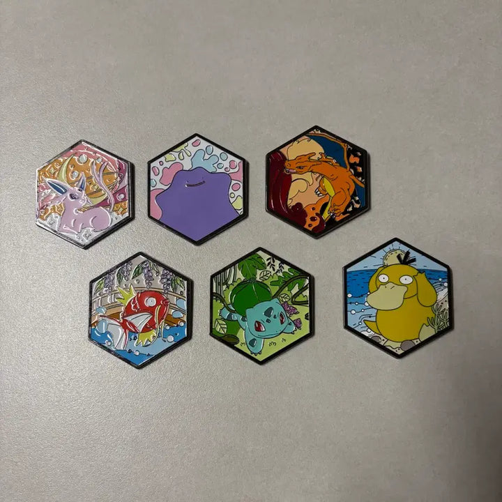 [BUNJANG] Korean Limited Lotteria Angel-in-us Krispy Kreme Pokemon Metal Magnet / (미사용) 한국 한정 롯데 엔젤리너스 크리스피크림 포켓몬스터 메탈 마그넷 메타몽 에브이 고라파덕 리자몽