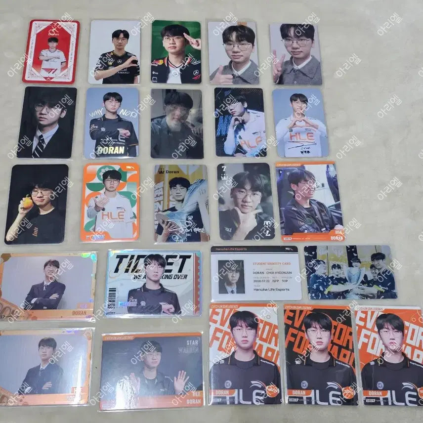 [BUNJANG] T1 Doran Photocard and Goods Bundle Set / 젠지 한화 T1 도란 포카 및 굿즈 일괄