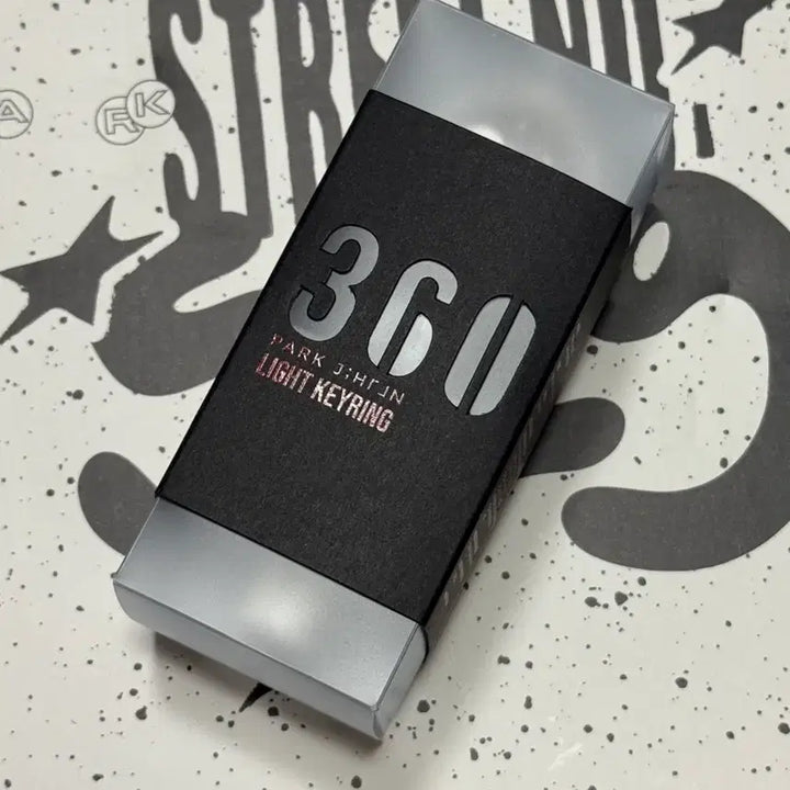 [BUNJANG] Park Ji Hoon Mini Light Keyring Sealed / 박지훈 인쇄정상 미니 뽑봉 키링 미개봉