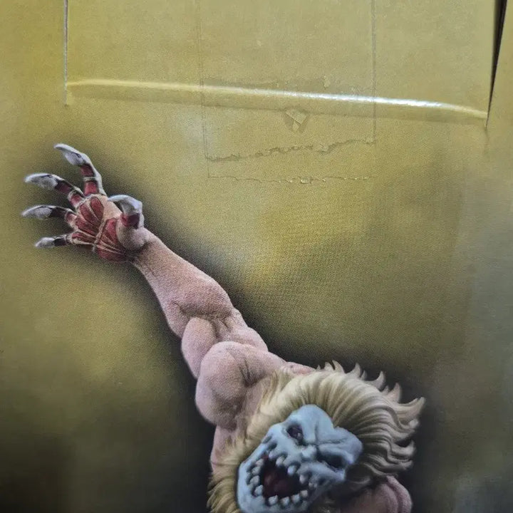 [BUNJANG] Ichiban Kuji B Prize "Attack on Titan" Figure (Unsealed, Double Taped) / (최저가)b상 턱거인(이중테잎) 이치방 쿠지 미개봉 택포19.5에 안전결제로 팝니다.