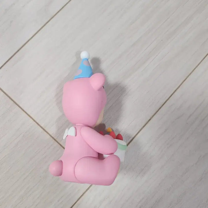 [BUNJANG] Sonny Angel Birthday Gift Series Pink Bear Figure / 소니엔젤 버스데이 기프트 시리즈 핑크 베어 곰 생일 케이크 선물