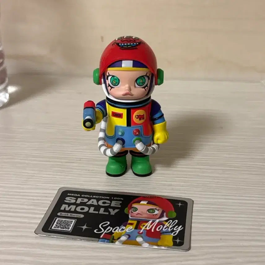 [BUNJANG] Space Molly Keith Haring Collaboration Figure / 스페이스 몰리 1탄 키스해링