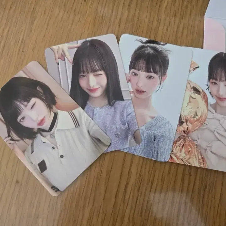 [BUNJANG] Jang Wonyoung Hapa Kristin Photocard Set (4 Types) / 장원영 하파크리스틴 포카 4종 세트
