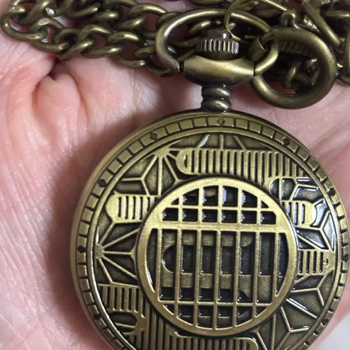[BUNJANG] Demon Slayer Nezuko Pocket Watch / 귀칼 네즈코 회중시계