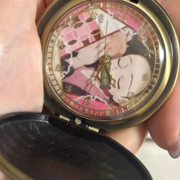 [BUNJANG] Demon Slayer Nezuko Pocket Watch / 귀칼 네즈코 회중시계