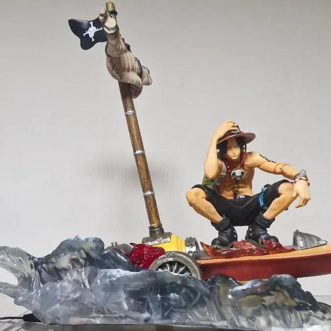[BUNJANG] One Piece Ace - Fire Fist "Flame Dragon" - Figure Base (LED Included) / 원피스 에이스 화력배 피규어 판매합니다(피규어 미포함)