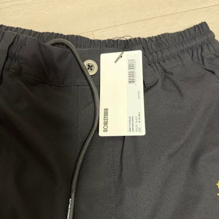 [BUNJANG] T1 2025 Worlds Trousers Size M / 2025 T1 티원 월즈 바지 m 사이즈(새상품)