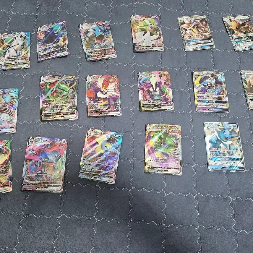[BUNJANG] Pokemon VMAX &amp; GX Bundle Set (17 Cards) / 포켓몬 VMAX, GX 17장 일괄 팝니다.