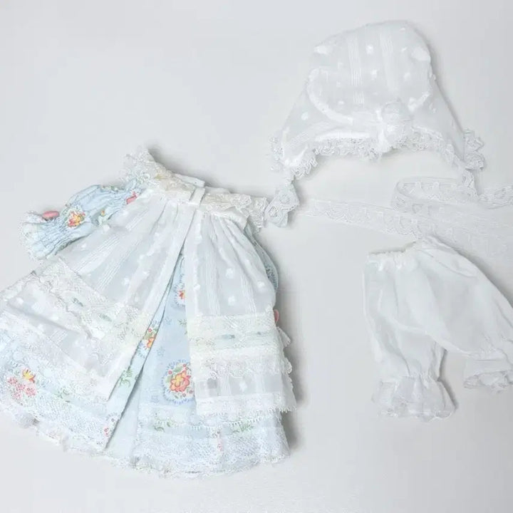 [BUNJANG] Petite Soirée Strawberry Shortcake Doll Outfit / 쁘띠수와레 Strawberry short cake (for USD) 판매