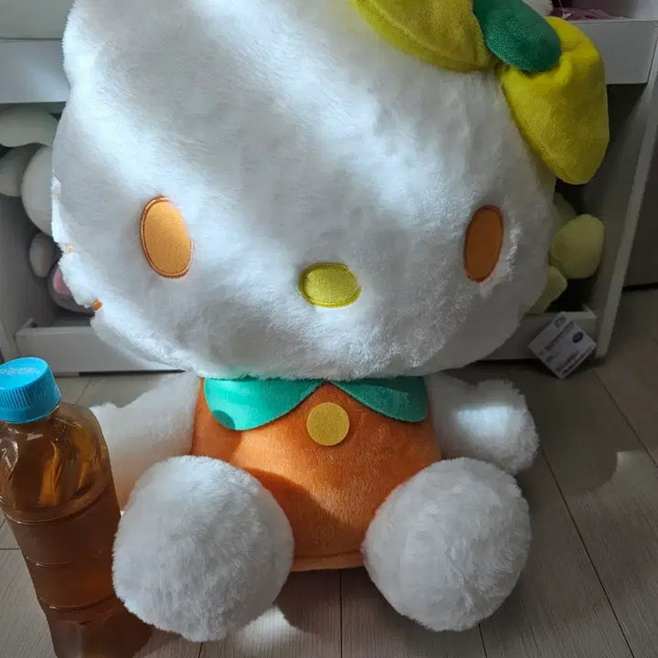 [BUNJANG] Sanrio Hello Kitty Authentic Large Yellow Plush / 산리오 헬로키티 정품 대형인형 노란색
