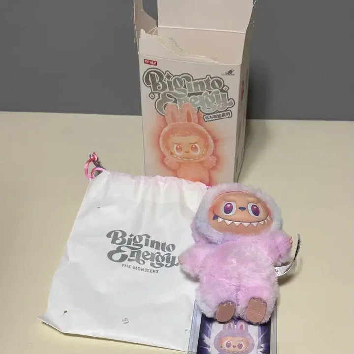 [BUNJANG] Labubu Lucky Cat Vinyl Figure (Simple Unboxing for Random Check) / 라부부 행운이 (팝마트 직구, 랜덤 확인용 단순개봉)