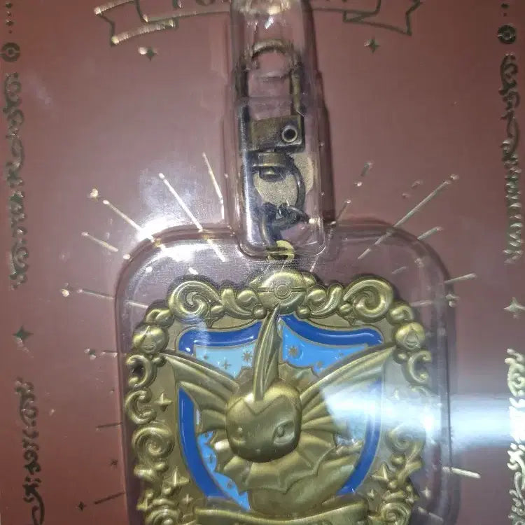 [BUNJANG] Pokemon Lucario Metal Badge &amp; Eevee Series Metal Keyring (Sealed) / 포켓몬 루카리오 메탈배찌&amp;이브이시리즈 메탈키링