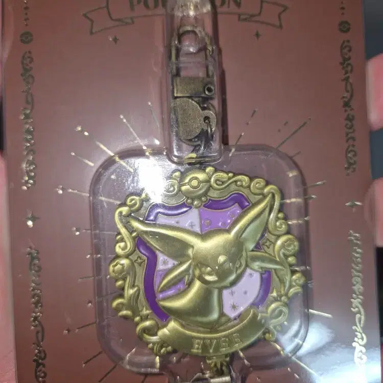 [BUNJANG] Pokemon Lucario Metal Badge &amp; Eevee Series Metal Keyring (Sealed) / 포켓몬 루카리오 메탈배찌&amp;이브이시리즈 메탈키링