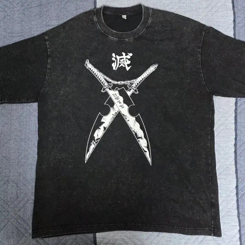 [BUNJANG] Demon Slayer Tengen Uzui Nichirin Sword T-Shirt XL / 귀멸의 칼날 반팔 티셔츠 우즈이 텐겐 일륜도