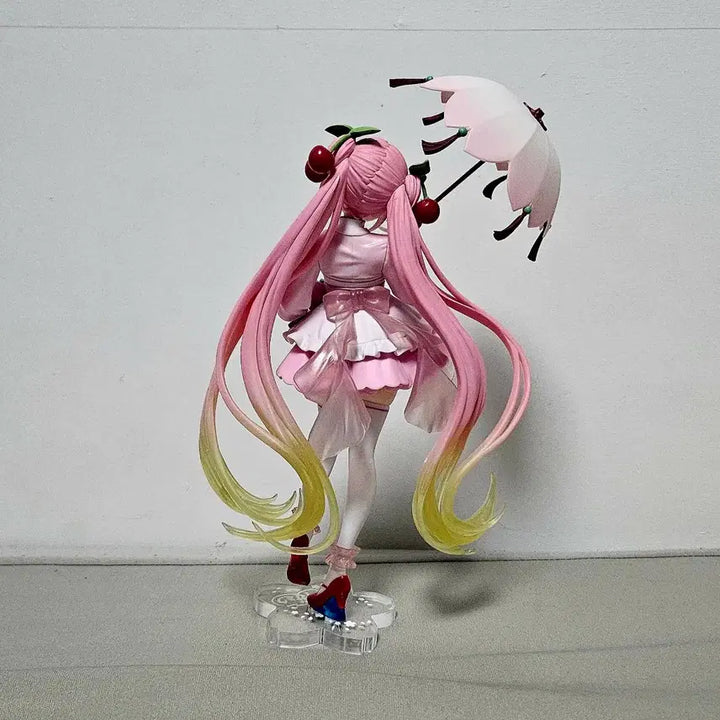 [BUNJANG] Taito AMP Sakura Miku Figure with Acrylic Base / 타이토 AMP 사쿠라 미쿠 피규어+아크릴 발판