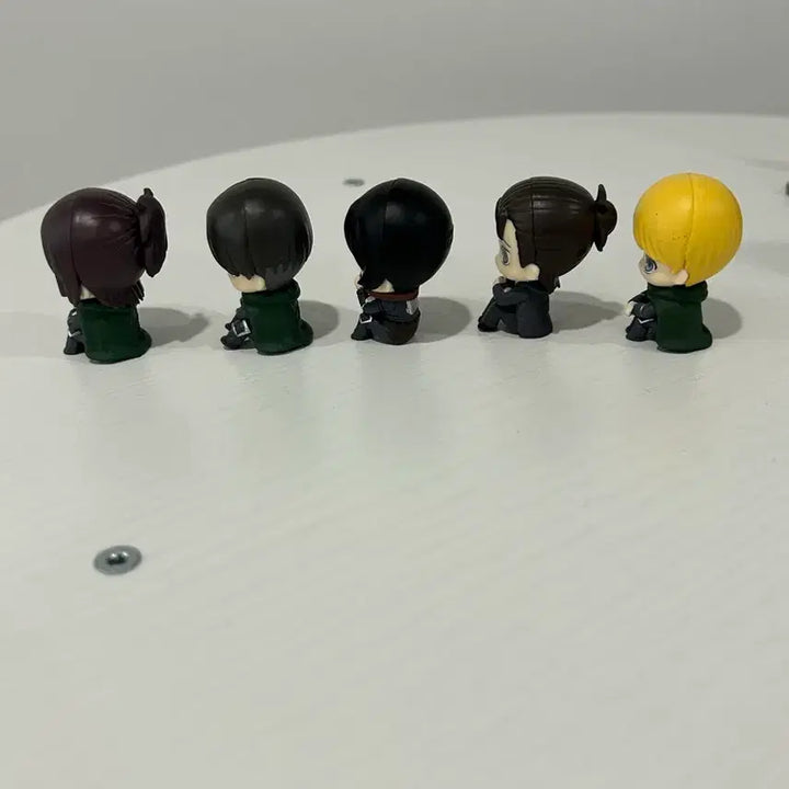 [BUNJANG] Attack on Titan Makiboke Mini Figure 5 Types Bundle Set (Levi, Eren, Armin) / 일괄) 진격의 거인 진격거 마치보케 미니 피규어 5종 리바이 에렌