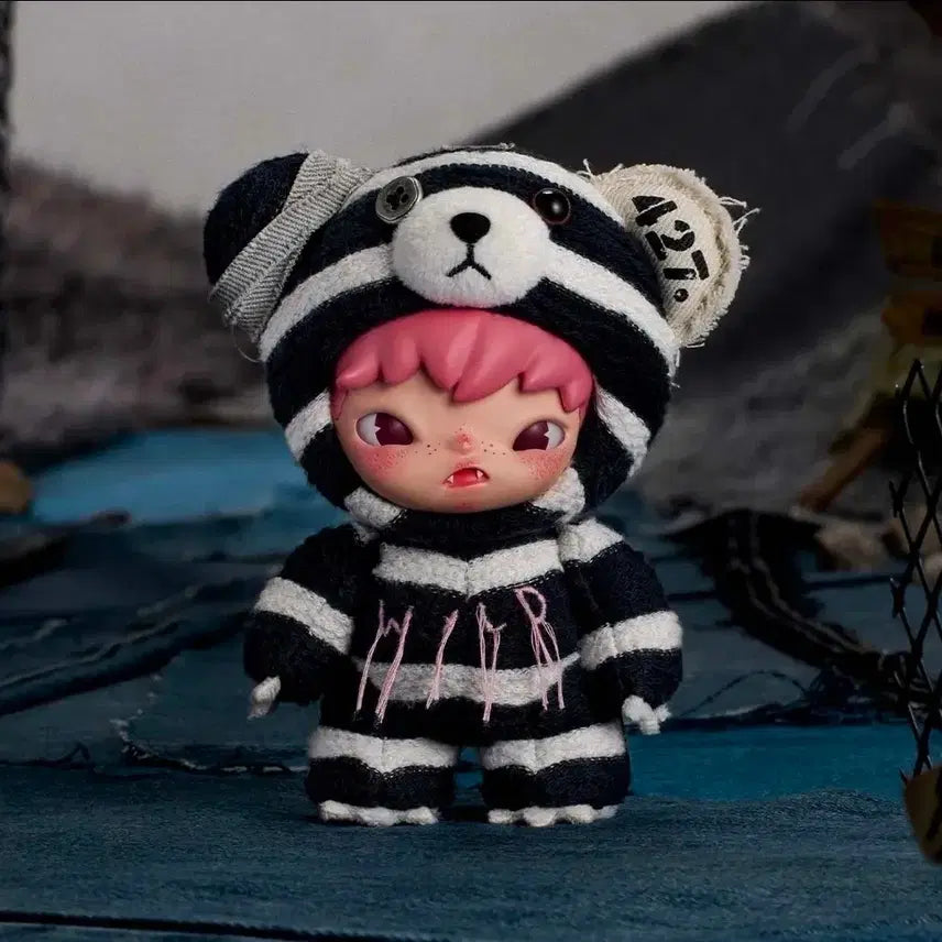 [BUNJANG] Pop Mart Hirono Road Journal Secret Edition Figure (Sealed) / 팝마트 히로노 로드저널 시크릿 미개봉 새상품