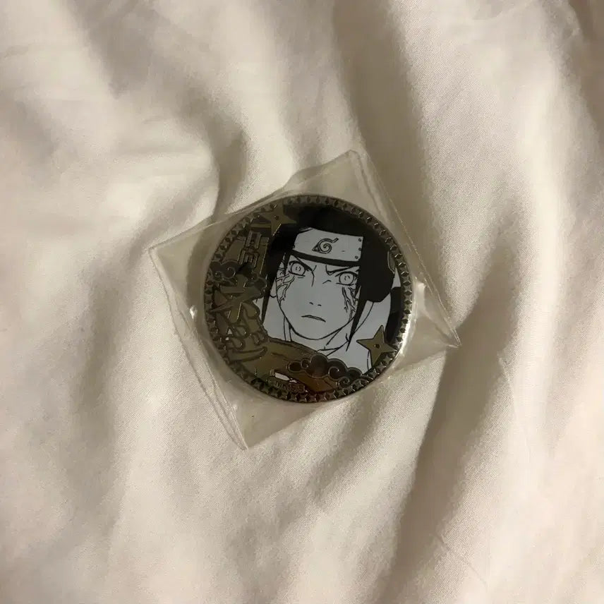 [BUNJANG] Naruto Neji Original Art Silver Can Badge Jump Shop / 나루토 네지 원화 실버 캔뱃지 점프샵