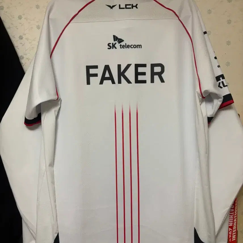 [BUNJANG] T1 2024 Worlds Jersey (Faker) / T1 티원 2024 월즈 유니폼 저지 판매(페이커)