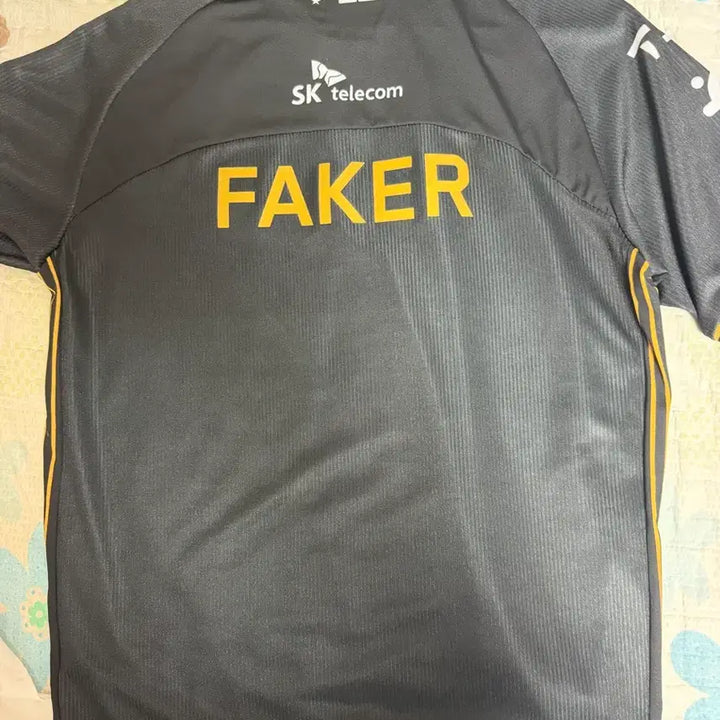 [BUNJANG] Faker 25 World Championship Jersey L / 페이커 25월즈 유니폼