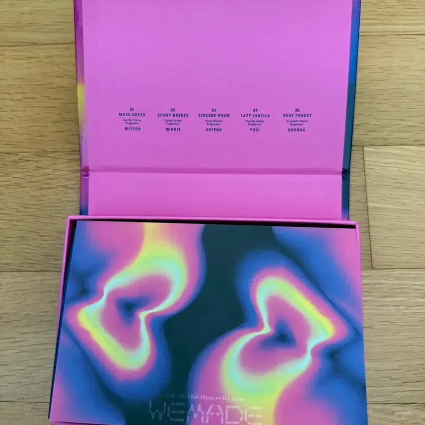 [BUNJANG]  (G)I-DLE We Made Album C Version Unsealed with Photocards / 풀구성 C버전 ) 아이들 We Made 개봉 앨범 음반 포토카드 i-dle