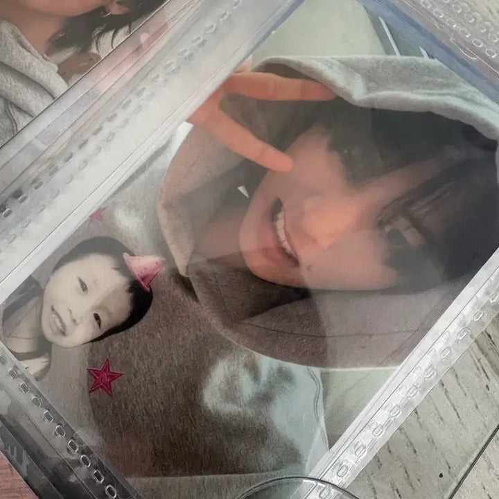 [BUNJANG] BOYNEXTDOOR Taesan The Action Weverse POB Photocard / (최저가!!!) 보넥도 태산 포카 the action 위버스 럭드 특전 포카 팝니다