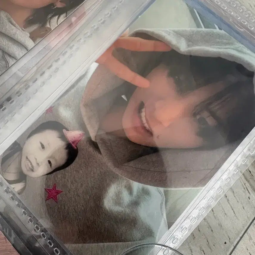 [BUNJANG] BOYNEXTDOOR Taesan The Action Weverse POB Photocard / (최저가!!!) 보넥도 태산 포카 the action 위버스 럭드 특전 포카 팝니다