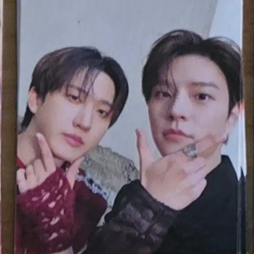 [BUNJANG] Stray Kids This &amp; That Changbin Seungmin Unit Photocard / 디스앤댓 this &amp; that  &amp; 버전 스키즈 스트레이키즈 창빈 승민 유닛