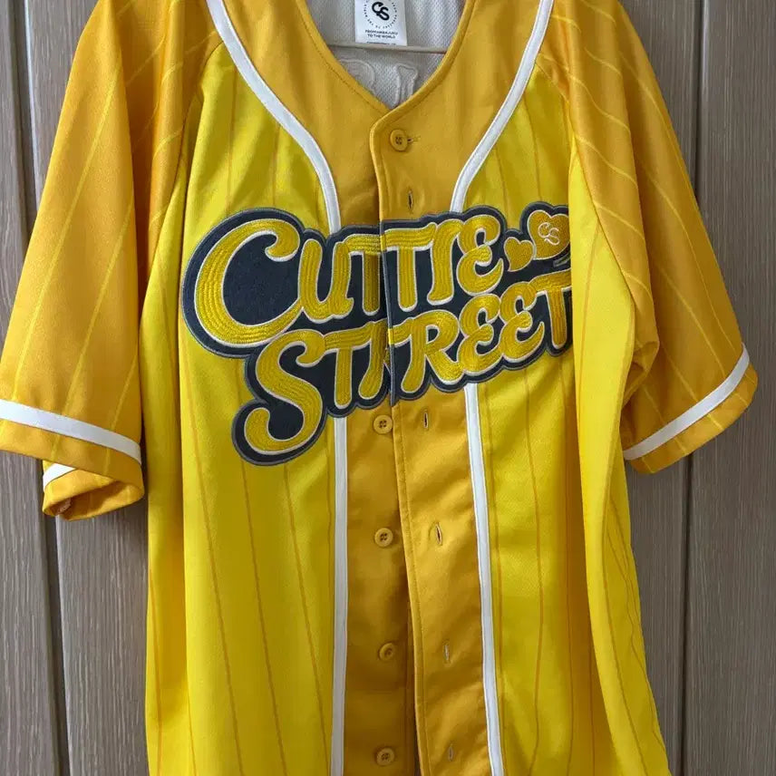 [BUNJANG] Q-STORM Cheering Rod &amp; Oshi Uniform (Furi) Bundle Set / 큐스토 응원봉, 오시유니폼(후리) 일괄판매