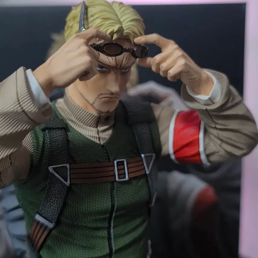 [BUNJANG] Chikara Liner Resin Figure Attack on Titan / 진격의 거인 CHIKARA 라이너 레진 피규어 판매